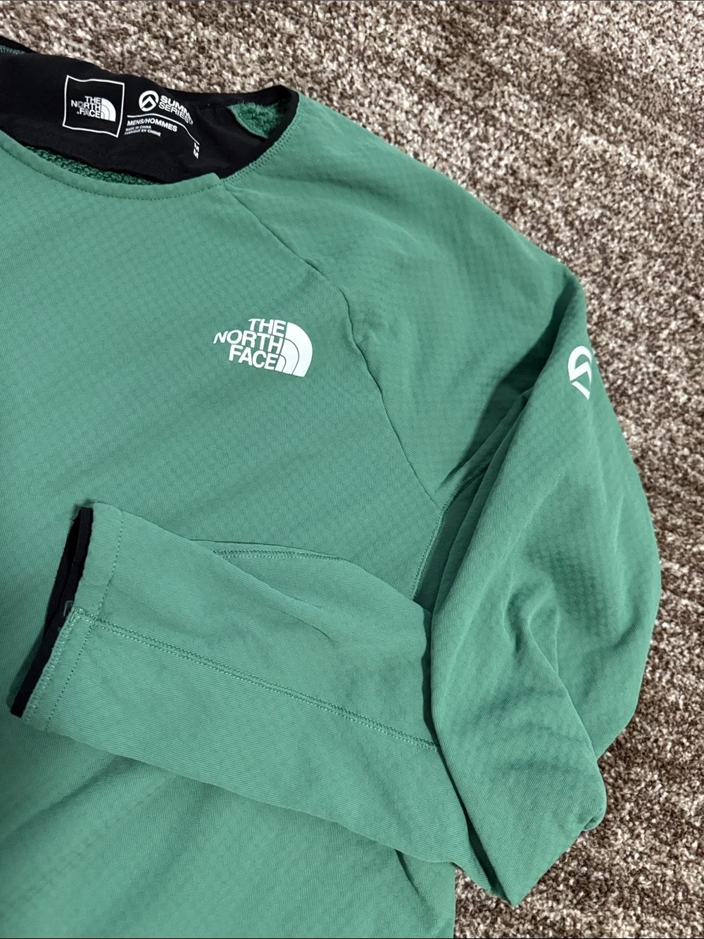 The North Face Men’s Green Crew Performance Pullover